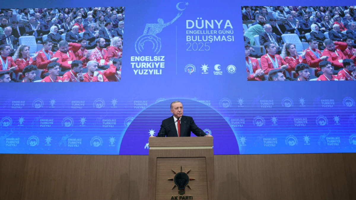 Cumhurbaşkanı Erdoğan'dan engelli vatandaşlara fedakarlık sözü