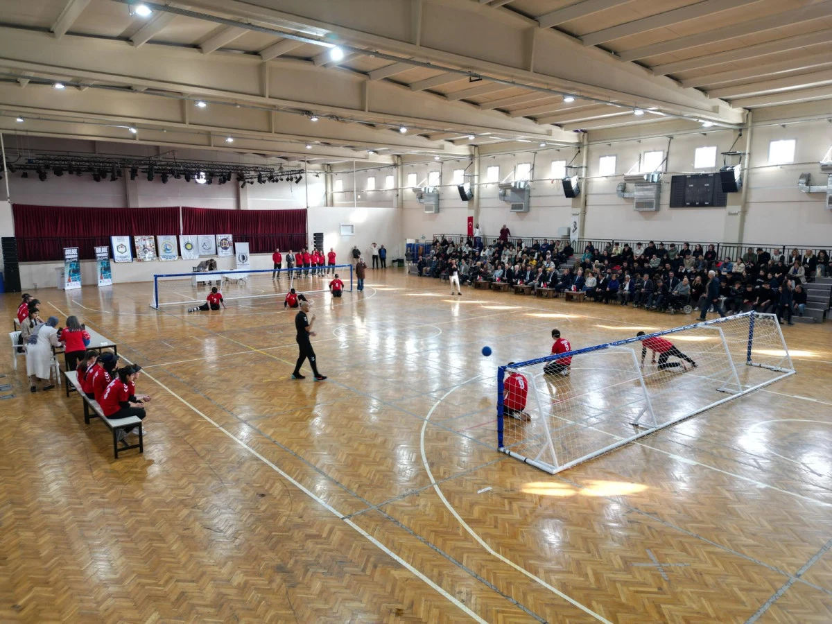 Engelliler Gününde Çiğli’de Golbol Coşkusu