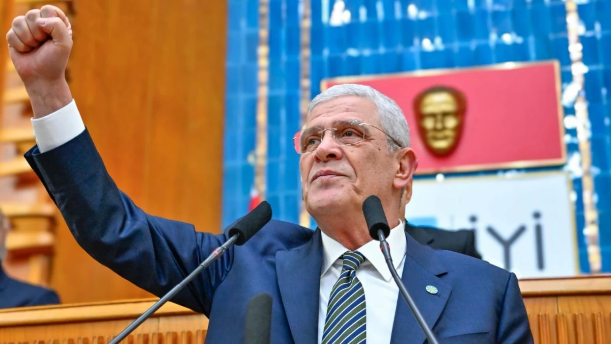 İyi Parti Genel Başkanı Müsavat Dervişoğlu İzmir’de