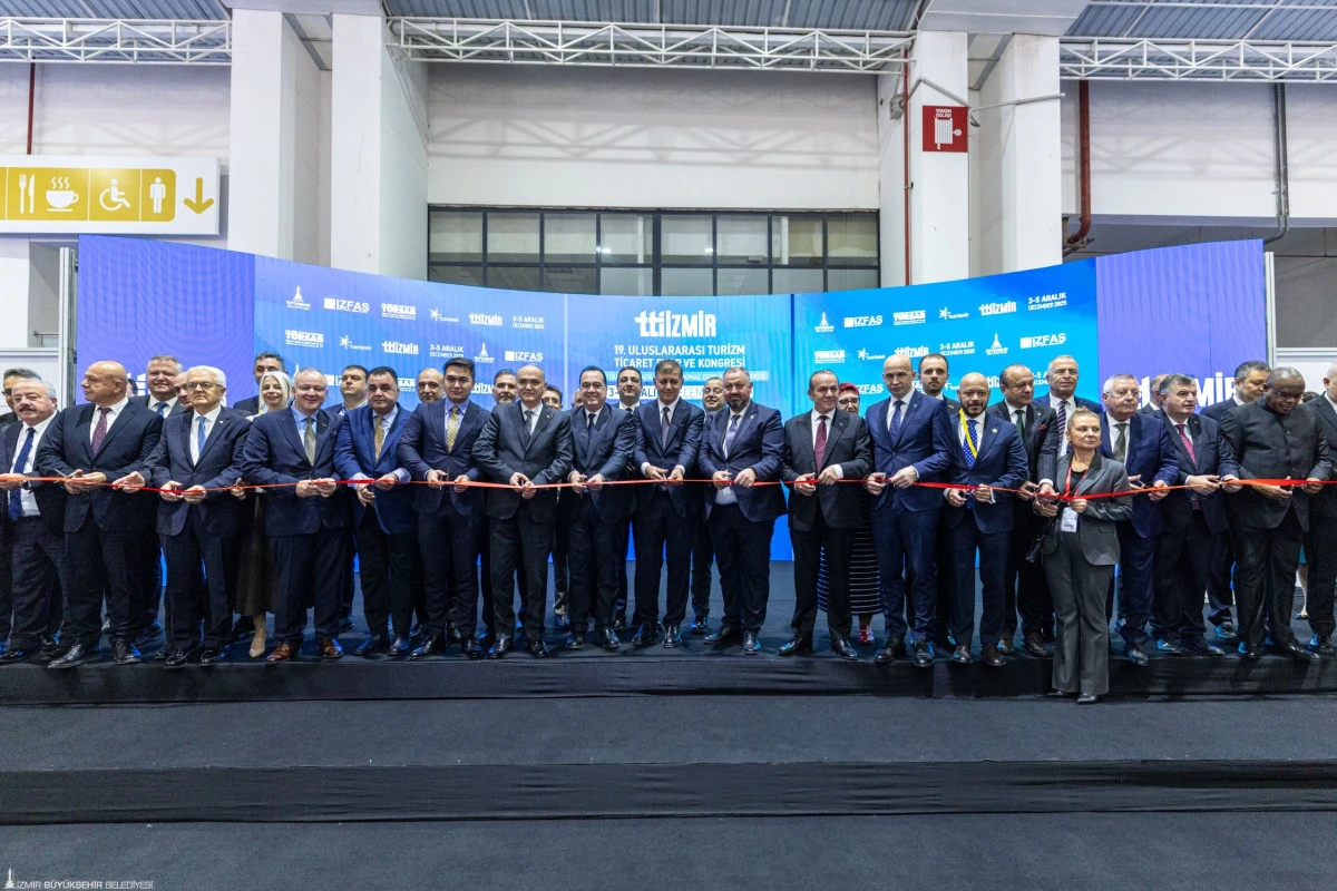 İzmir’de TTI 2025 turizm fuarı açıldı