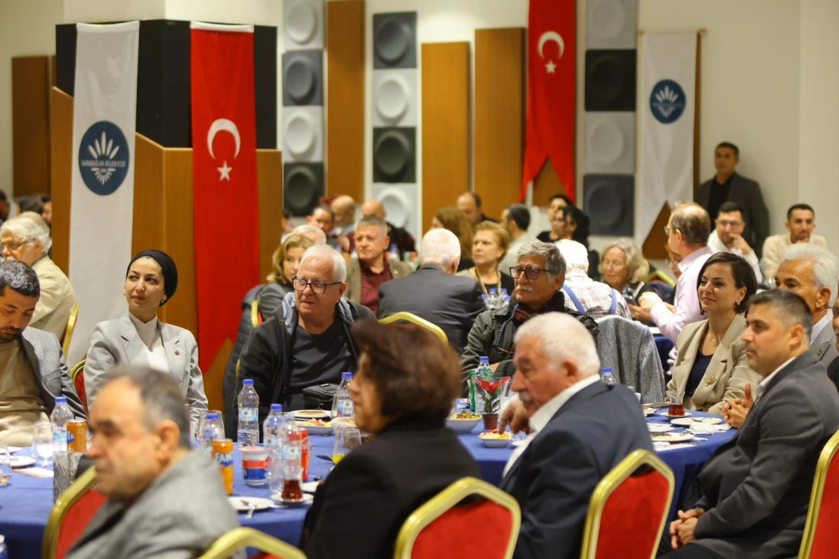 Karabağlar’da eğitim emekçilerine anlamlı gece