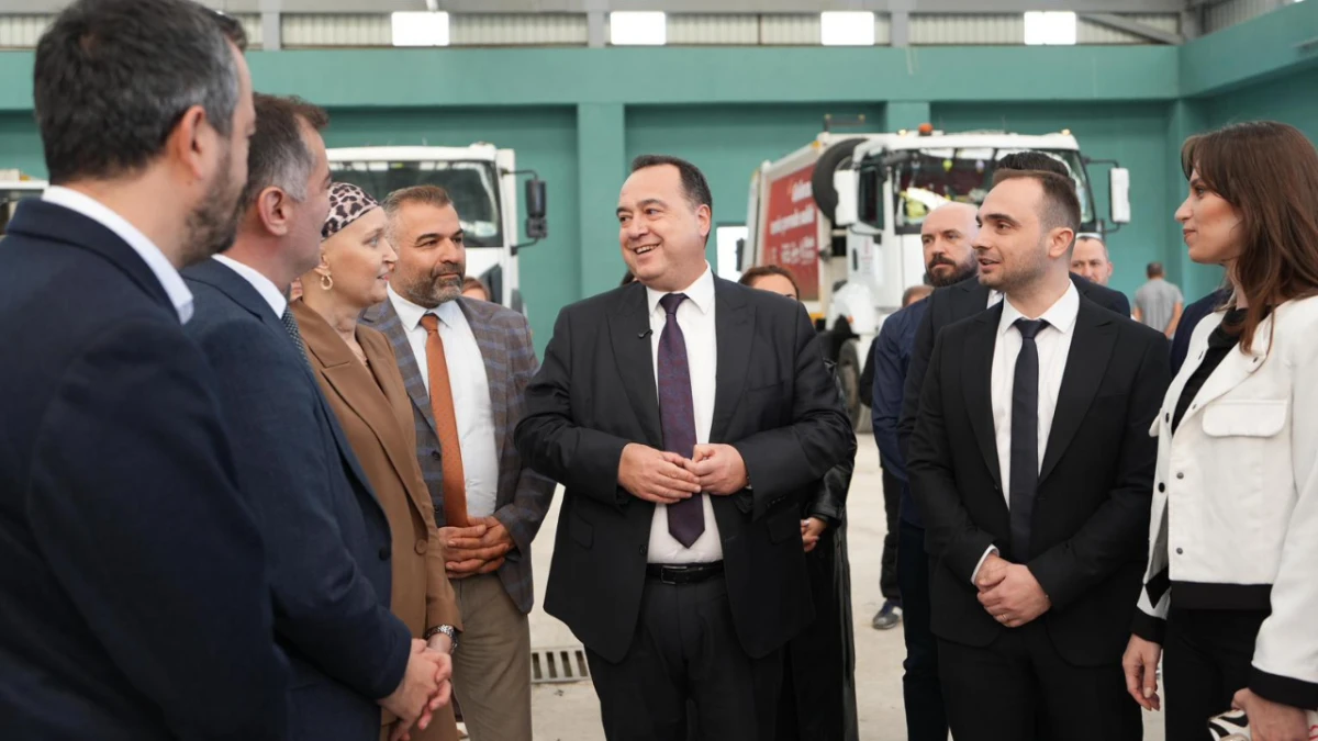 Manisa’da Yunusemre Katı Atık Transfer İstasyonu Hizmete Girdi