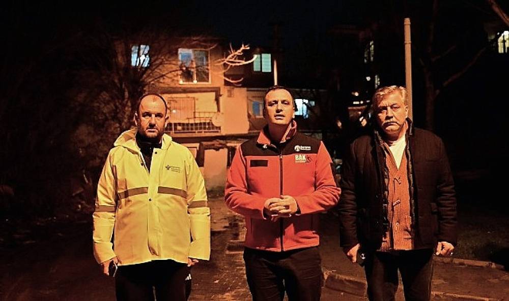 Bornova&rsquo;da Sel Sonrası 318 Personel ve 42 İş Makinesiyle M&uuml;dahale