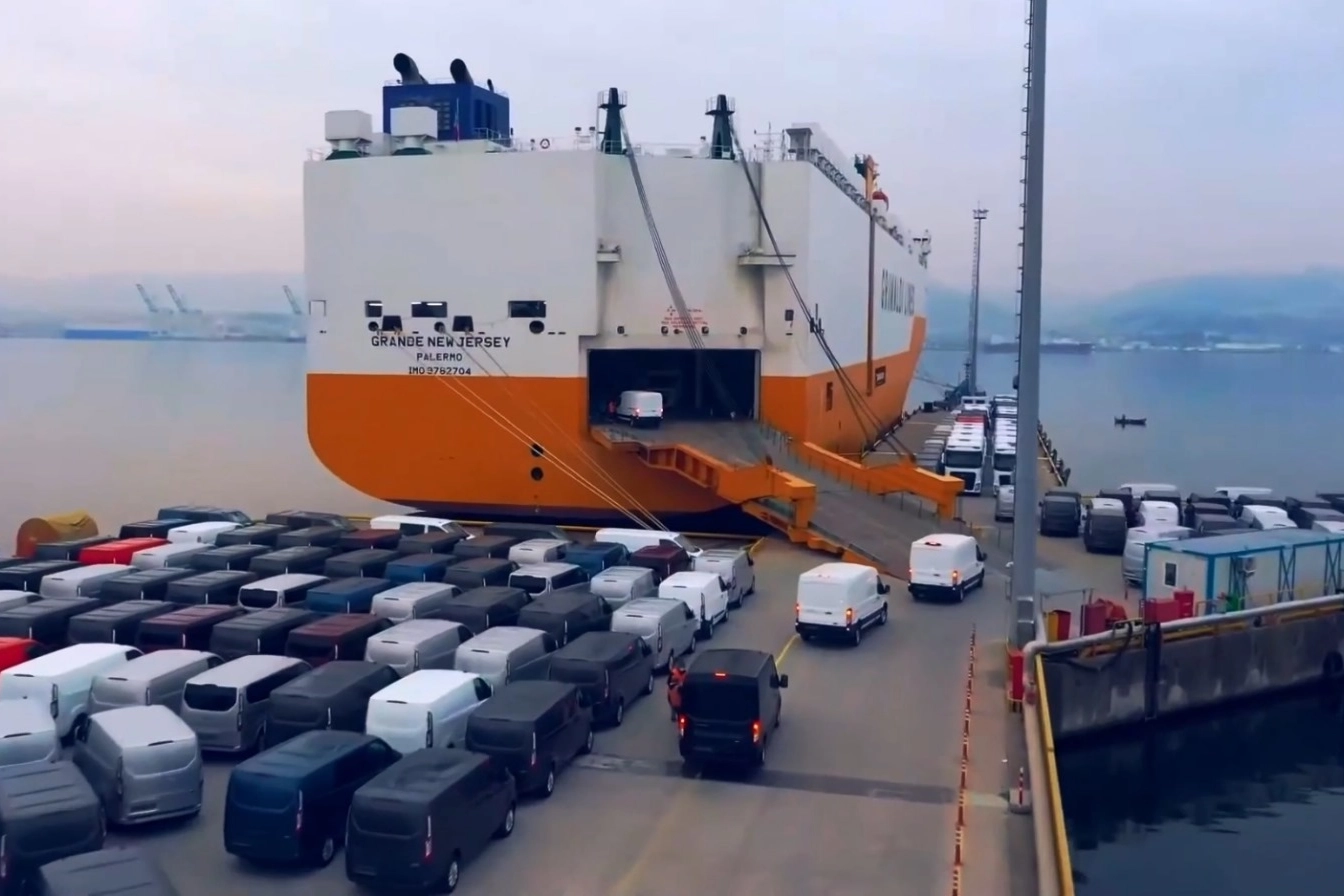 T&uuml;rkiye'nin otomotiv ihracatına 3,1 milyar dolarla rekor başlangı&ccedil;