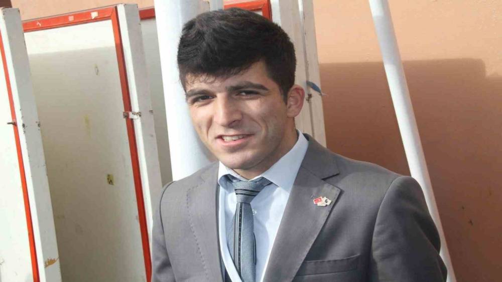 Urla&rsquo;da tahliye tartışması cinayetle sonu&ccedil;landı