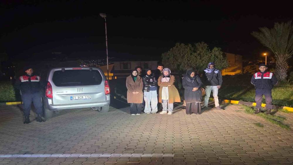 Didim’de 13 düzensiz göçmen ve 2 organizatör yakalandı