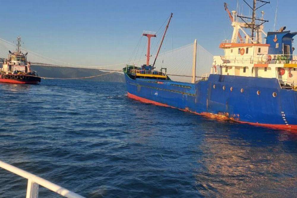 Boğaz trafiği çift yönlü askıya alındı