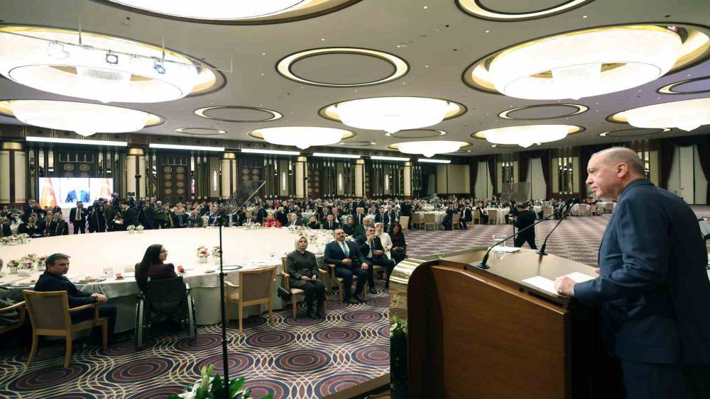 Erdoğan: &Ouml;ğretmene şiddete toleransımız yok