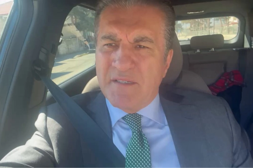 Mustafa Sarıg&uuml;l&rsquo;den K&ouml;fteci Yusuf&rsquo;un iftar men&uuml;s&uuml;ne &ouml;vg&uuml;