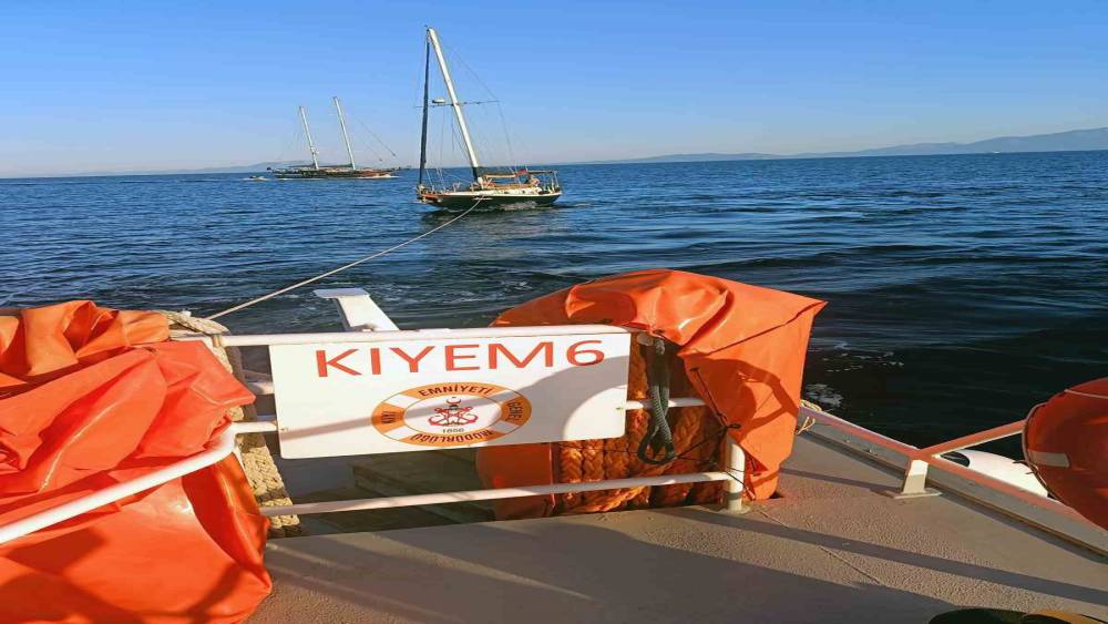 Bodrum’da Makine Arızası Yapan Tekne Kurtarıldı