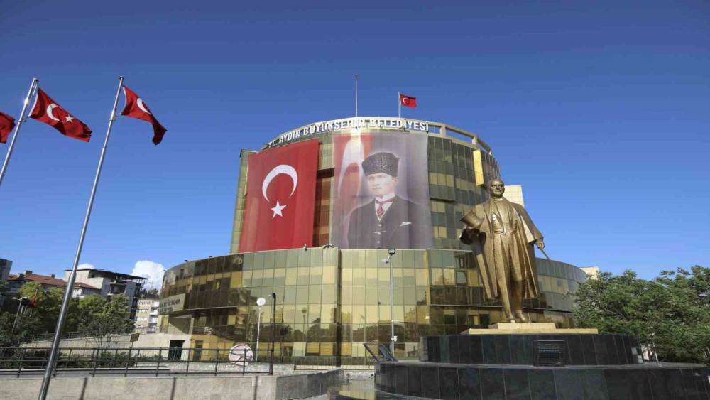 ASKİ: Kuşadası Belediyesi’nin su kesintisi iddiaları gerçeği yansıtmıyor
