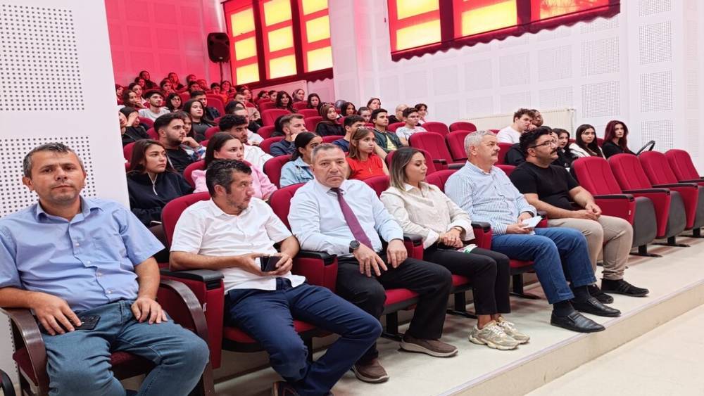 DPÜ Emet MYO’da Oryantasyon Programı Düzenlendi