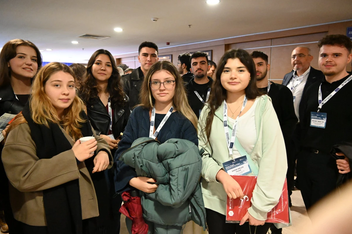 8. İzmir Rüzgâr Sempozyumu Öncesi Seminer Gerçekleştirildi