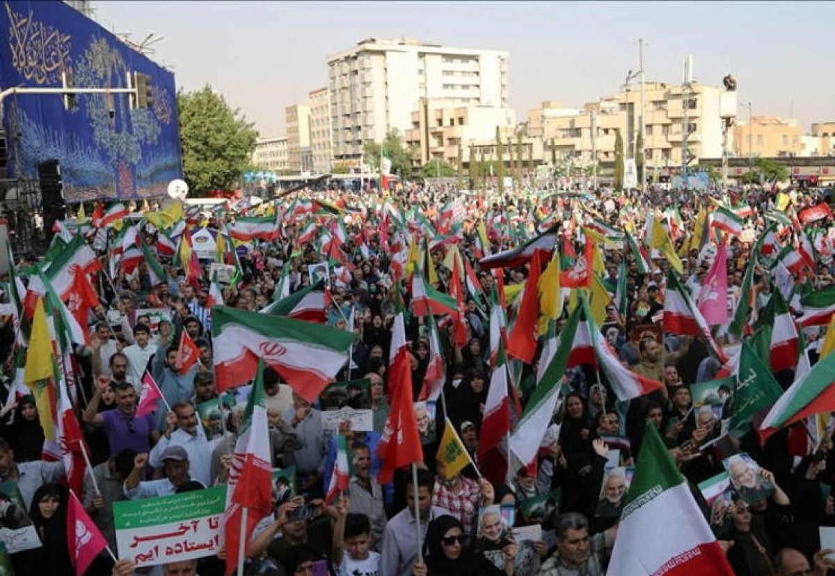 ABD ve İsrail&rsquo;in 'İran&rsquo;da isyan' planı nasıl &ccedil;&ouml;kt&uuml;?