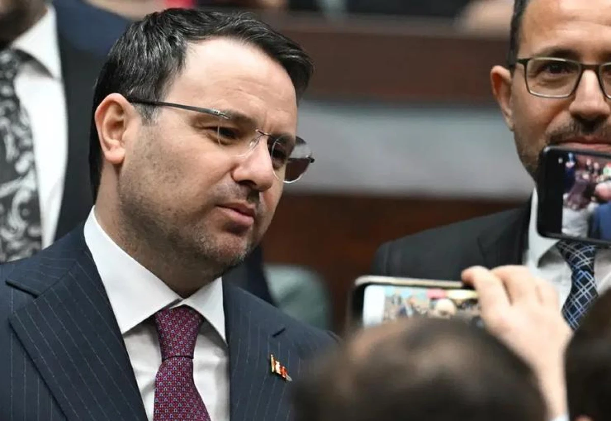 Adalet Bakanı Akın G&uuml;rlek'ten 'canlı yayın' a&ccedil;ıklaması