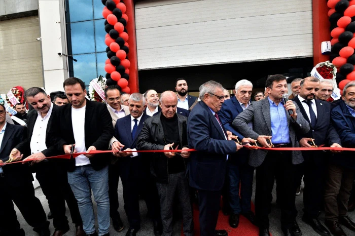 ATEKCAR’ın Açılışı Siyaset ve İş Dünyasını Bir Araya Getirdi  