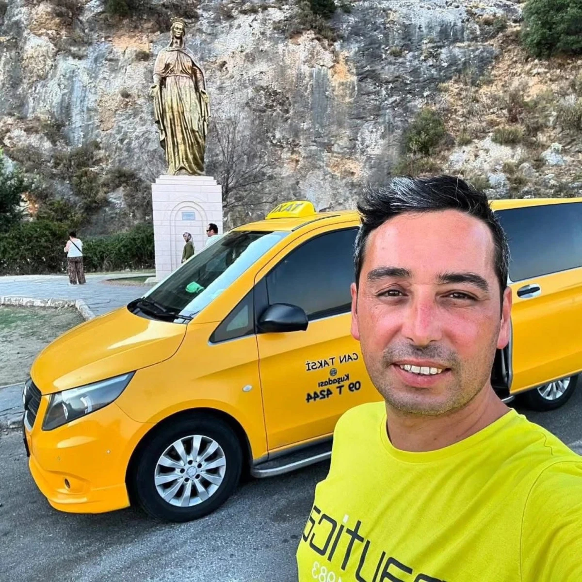 Aydın Kuşadası’nda taksici cinayeti