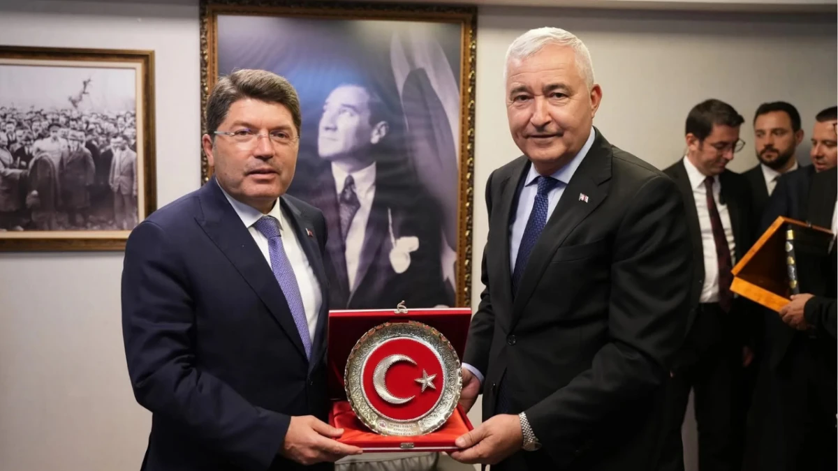 Bakan Tunç'tan Başkan Türkmen'e Ziyaret