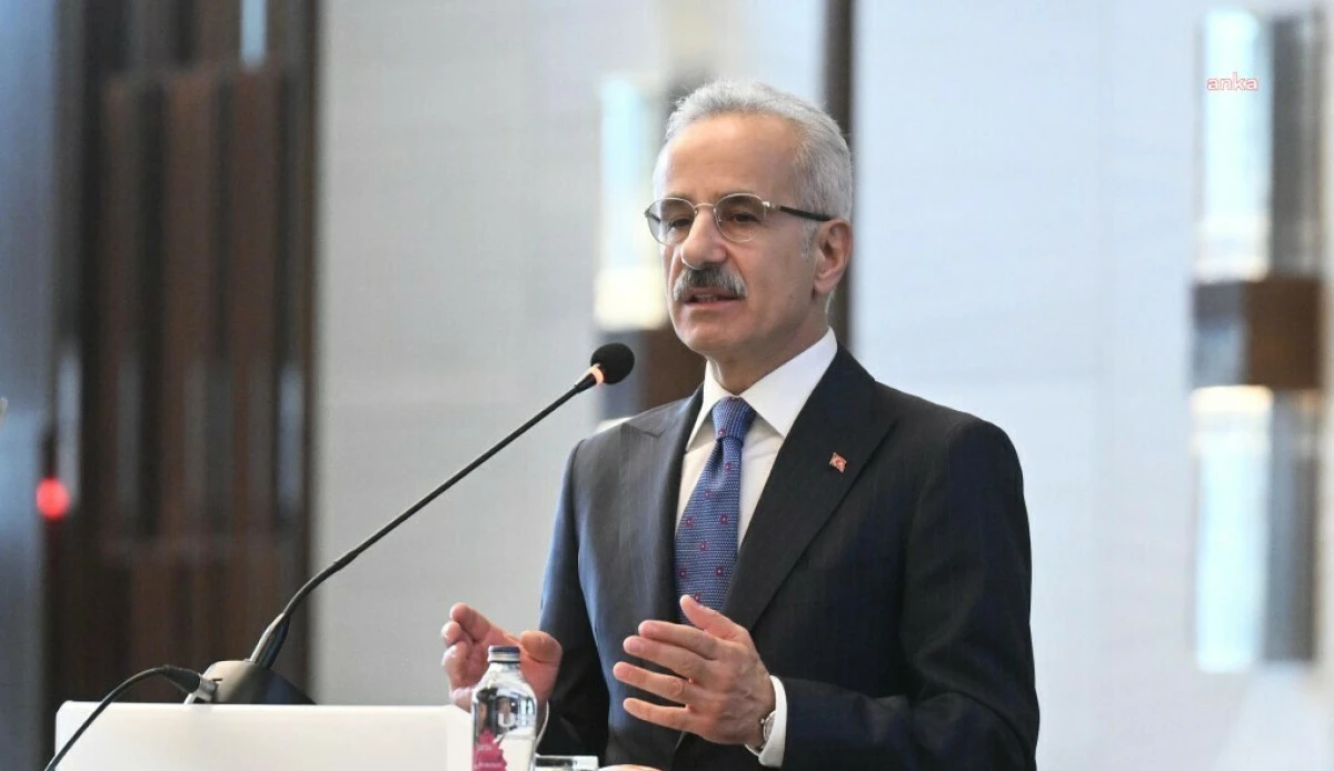Bakan Uraloğlu'ndan Özgür Özel'e saldırıya sert tepki