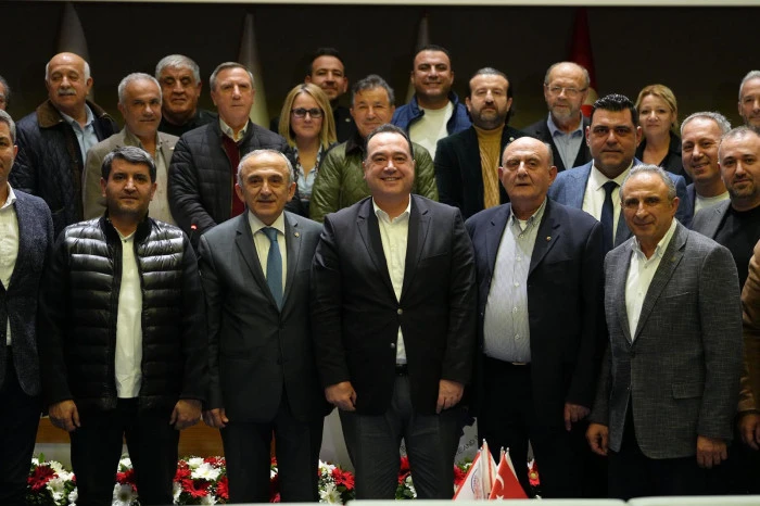 Başkan Dutlulu iş insanlarıyla Manisa’nın geleceğini görüştü