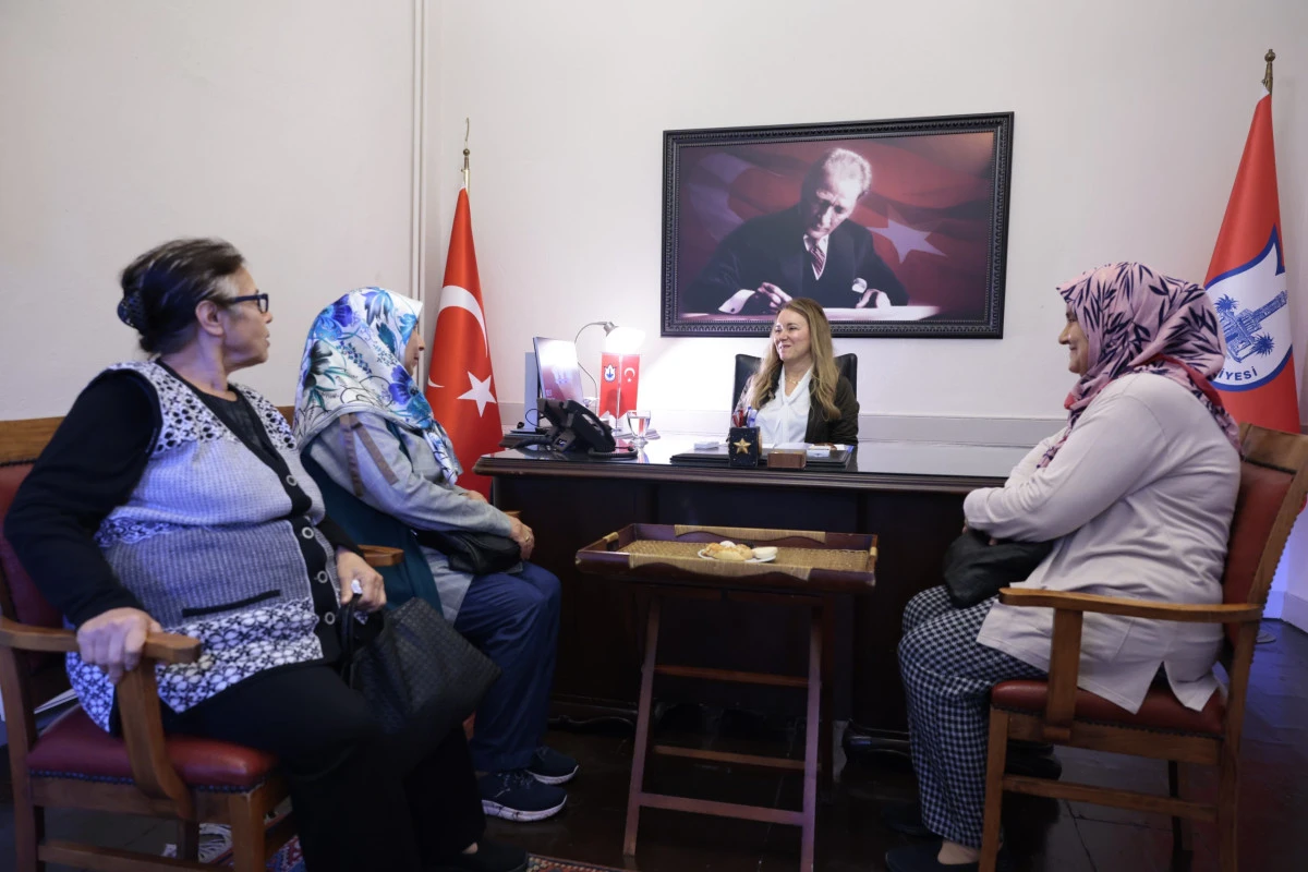 Başkan Mutlu, Basmane’de Komşularla Buluştu