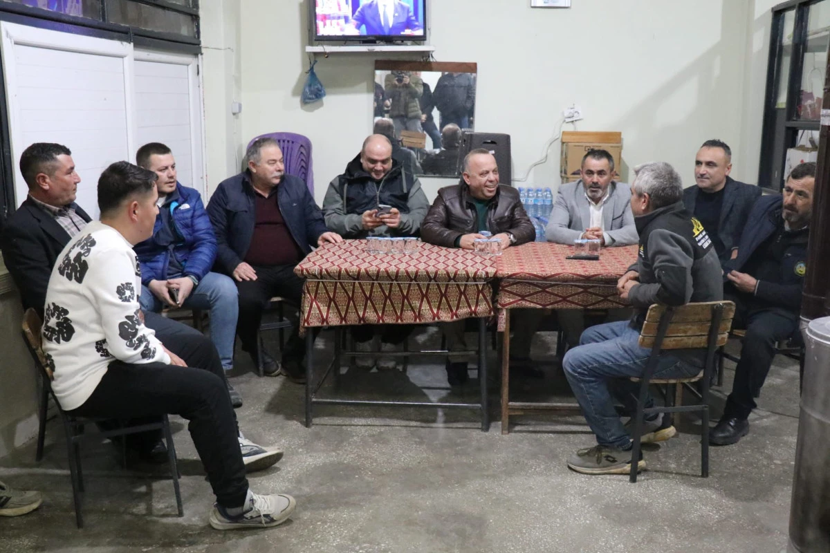  Başkan &ouml;zel haydere'de vatandaşlarla bir araya geldi