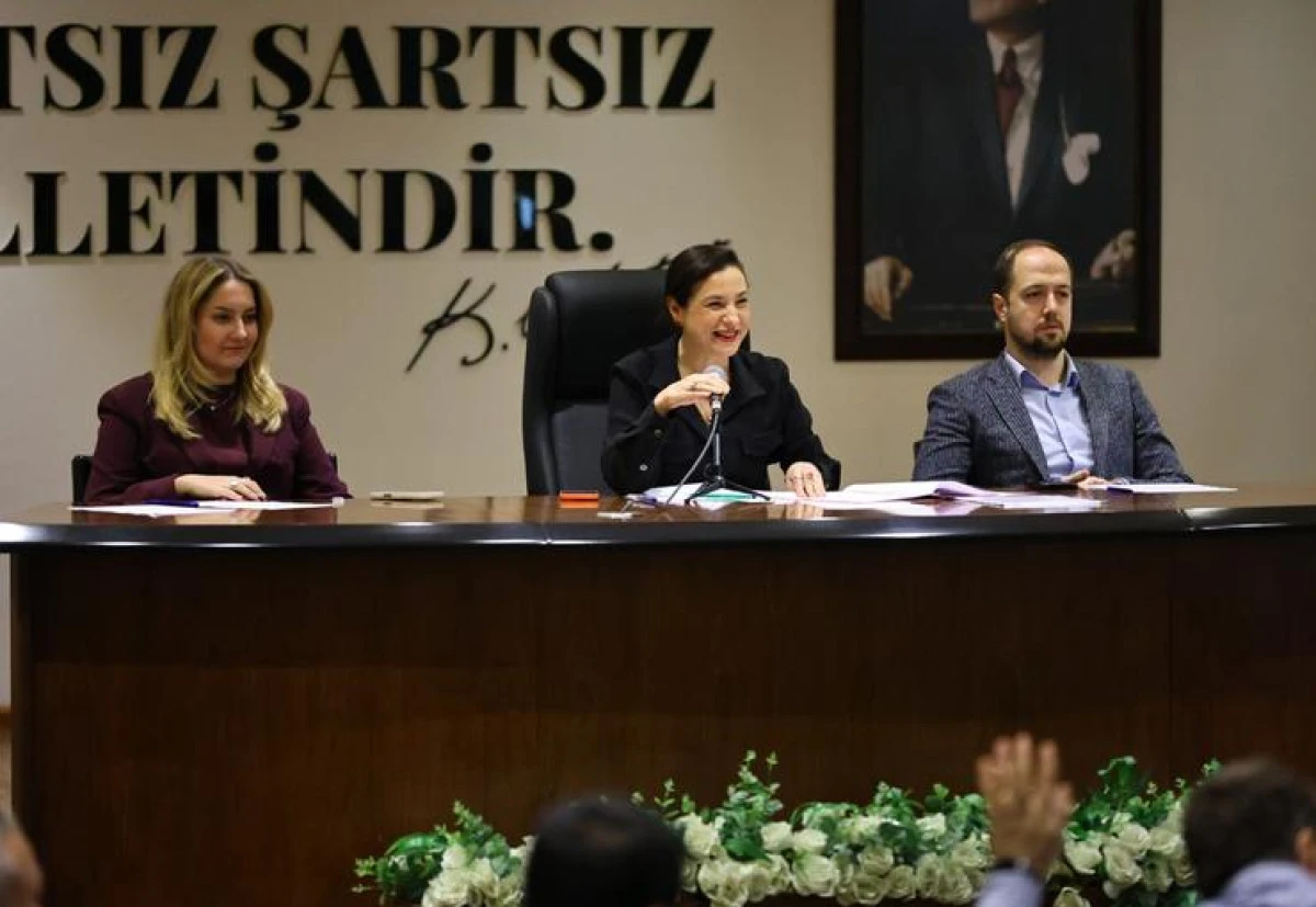 Başkan Sengel Mecliste A&ccedil;ıkladı: Otoparkta Y&uuml;r&uuml;tme Durduruldu