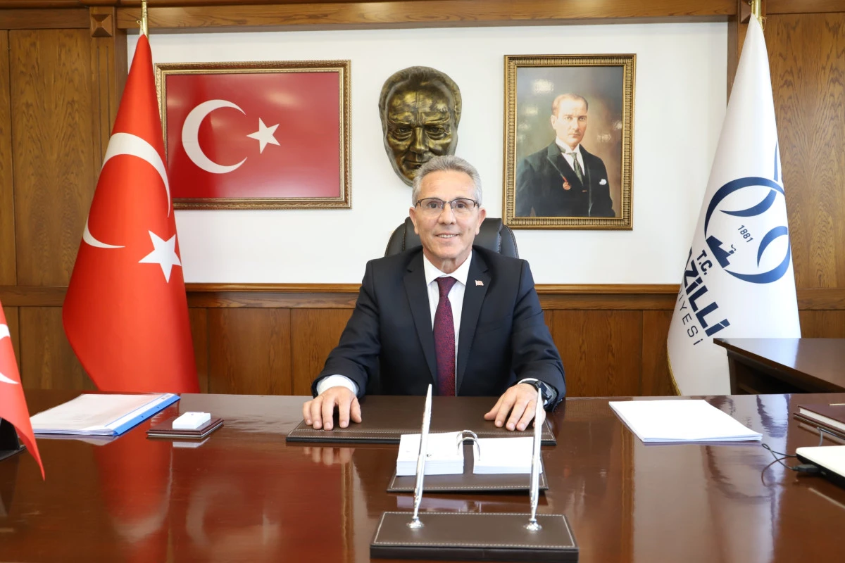 Başkan tetikten yeni yıl kutlama mesajı