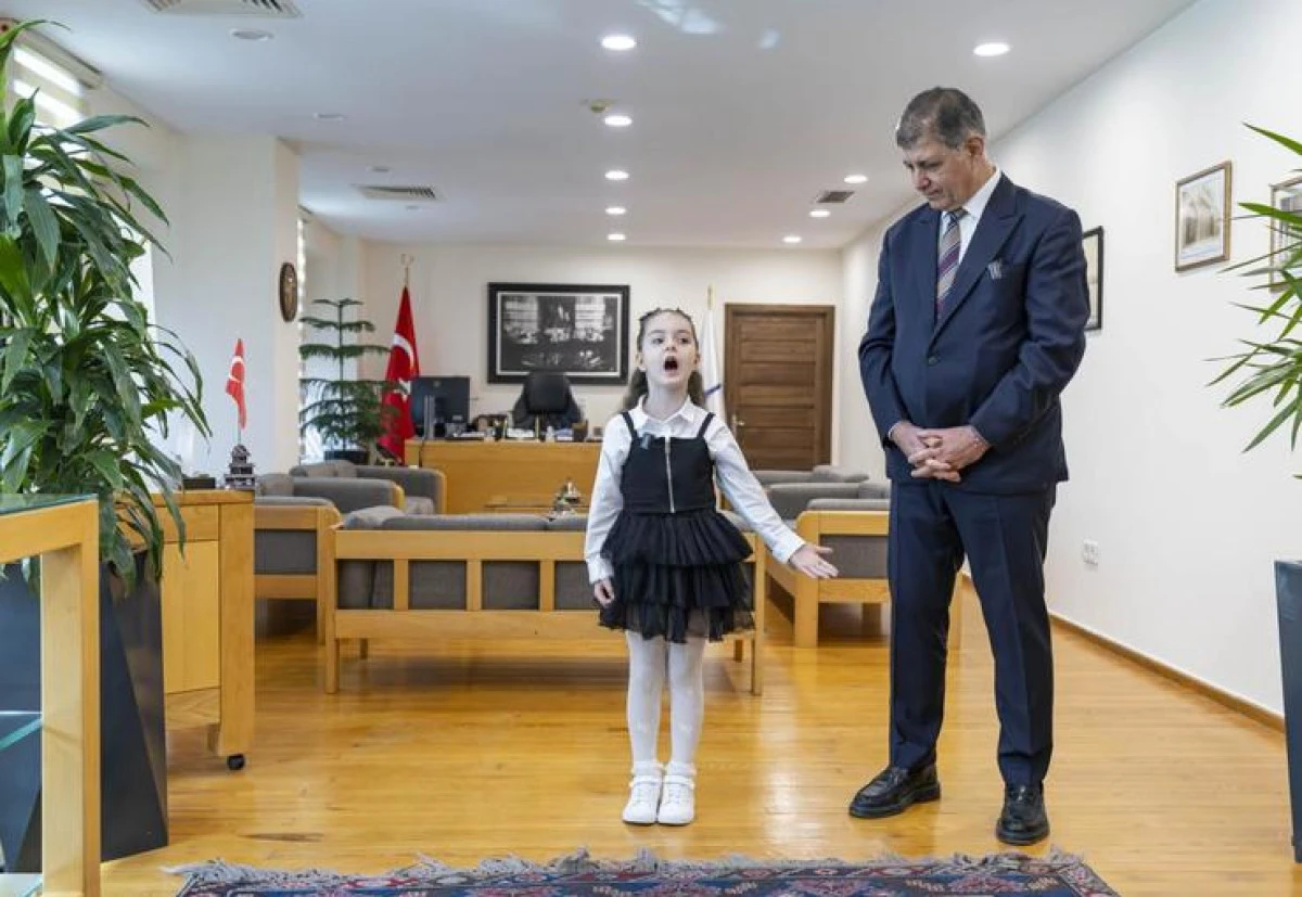 Başkanlık makamında gurur veren buluşma