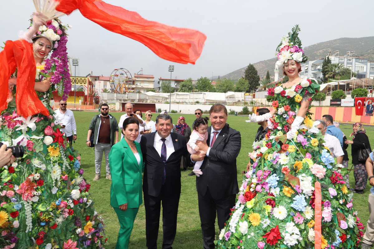 Bayındır Uluslararası Çiçek Festivali 25. Kez Kapılarını Açtı