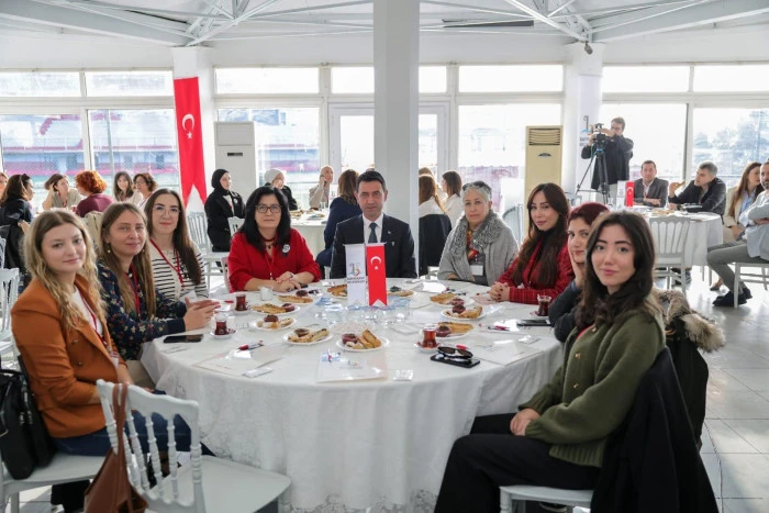 Bayraklı Belediyesi’nden kadına şiddetle mücadelede kapsamlı adım