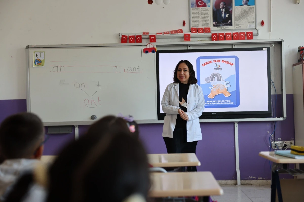 Bayraklı Belediyesi’nden miniklere sağlıklı yaşam dersi