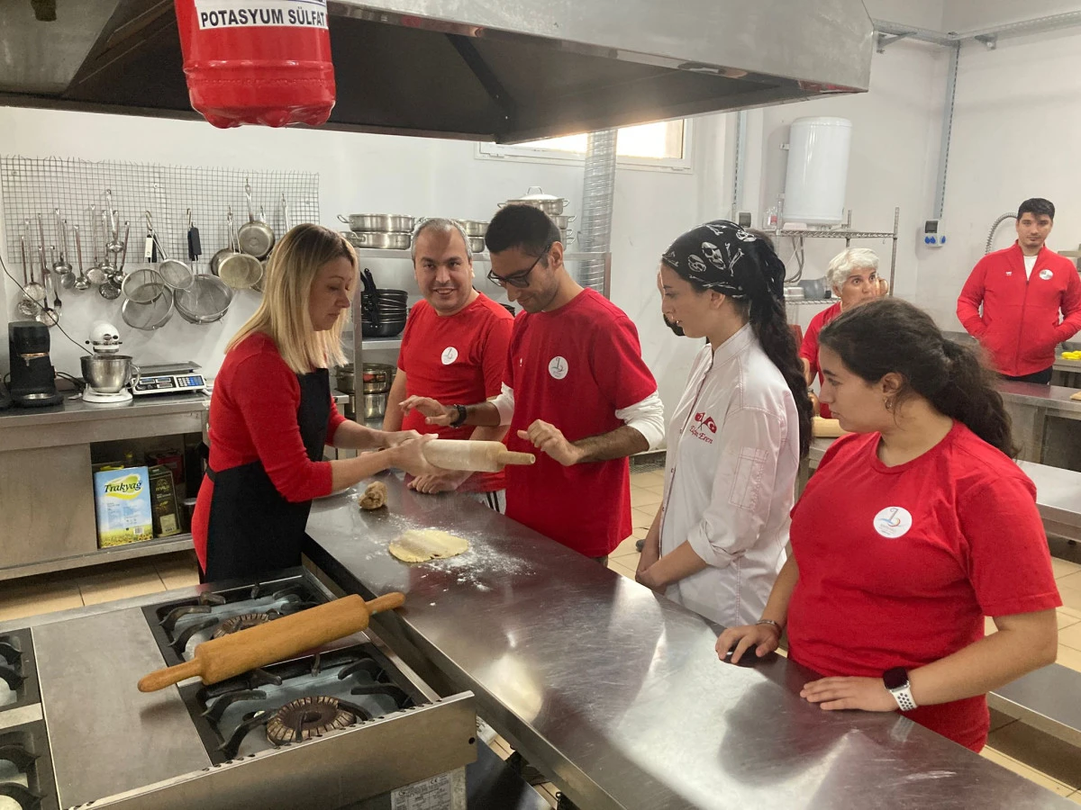 Bayraklı Belediyesi&rsquo;nden sosyal belediyecilik adımı