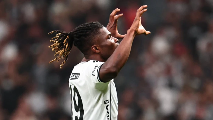 Beşiktaş’a El Bilal Toure müjdesi