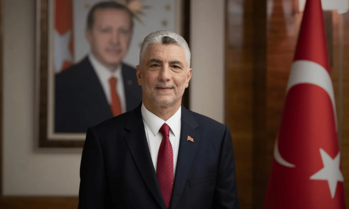 Bolat: Asgari &uuml;creti bahane eden fırsat&ccedil;ılara ge&ccedil;it yok