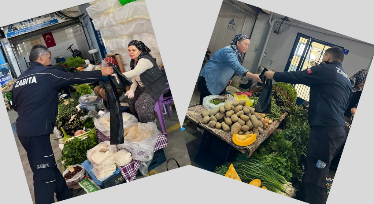 Bozdoğan zabıtası pazar esnafına &ccedil;&ouml;p poşeti dağıttı