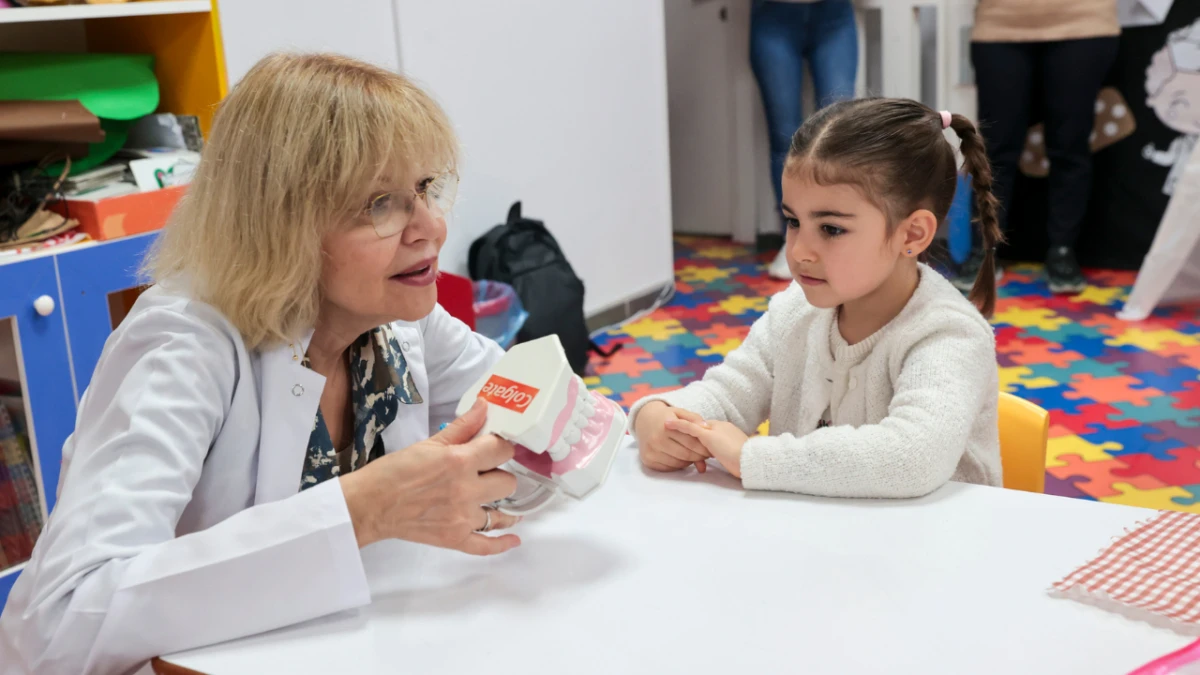 Buca Belediyesi’nden Miniklere Ağız ve Diş Sağlığı Eğitimi