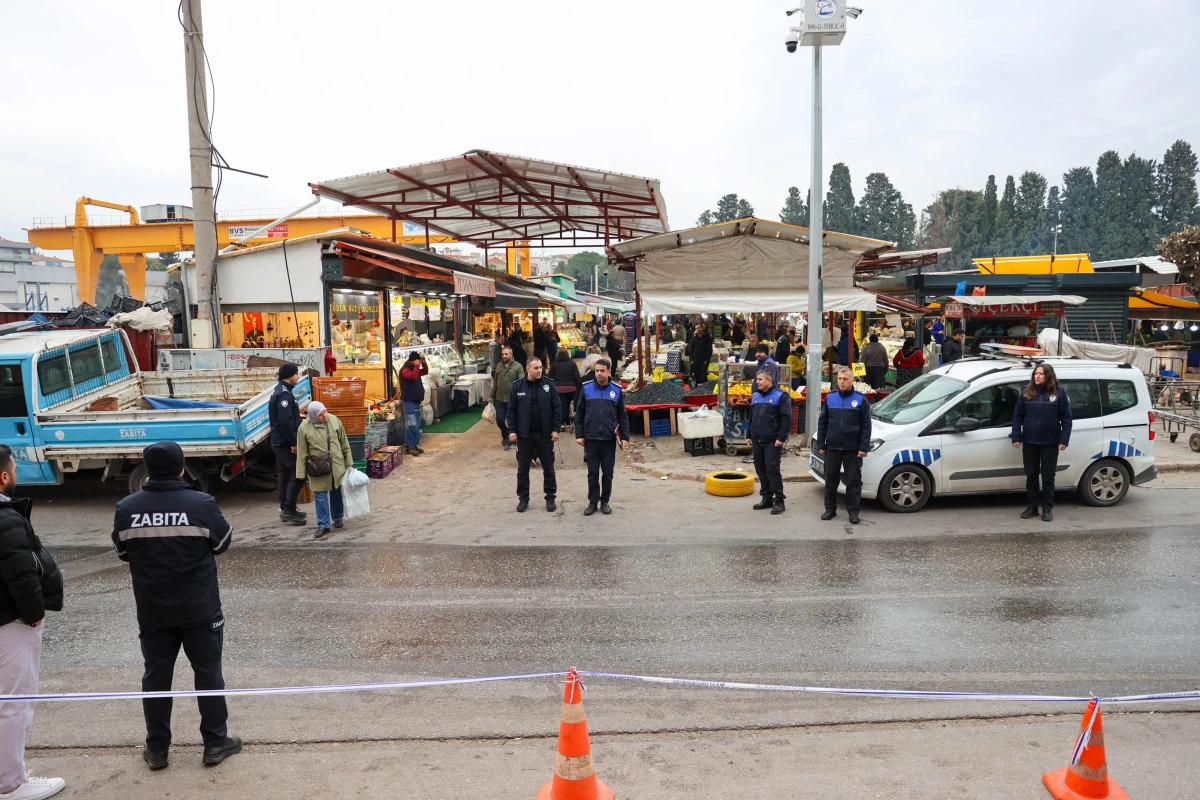 Buca&rsquo;da Pazar Yerlerinde Ka&ccedil;ak Sergilere Operasyon