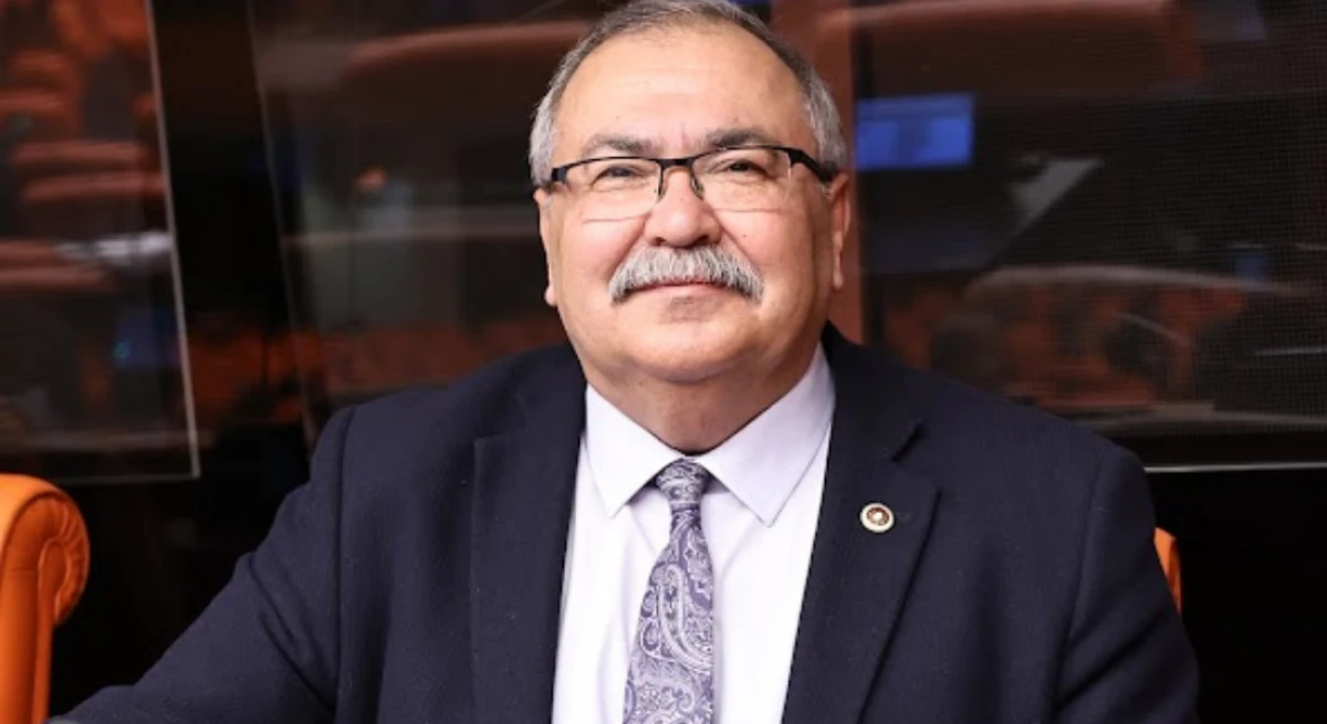  B&uuml;lb&uuml;l koylar şirketlere ait değil millete aittir dedi