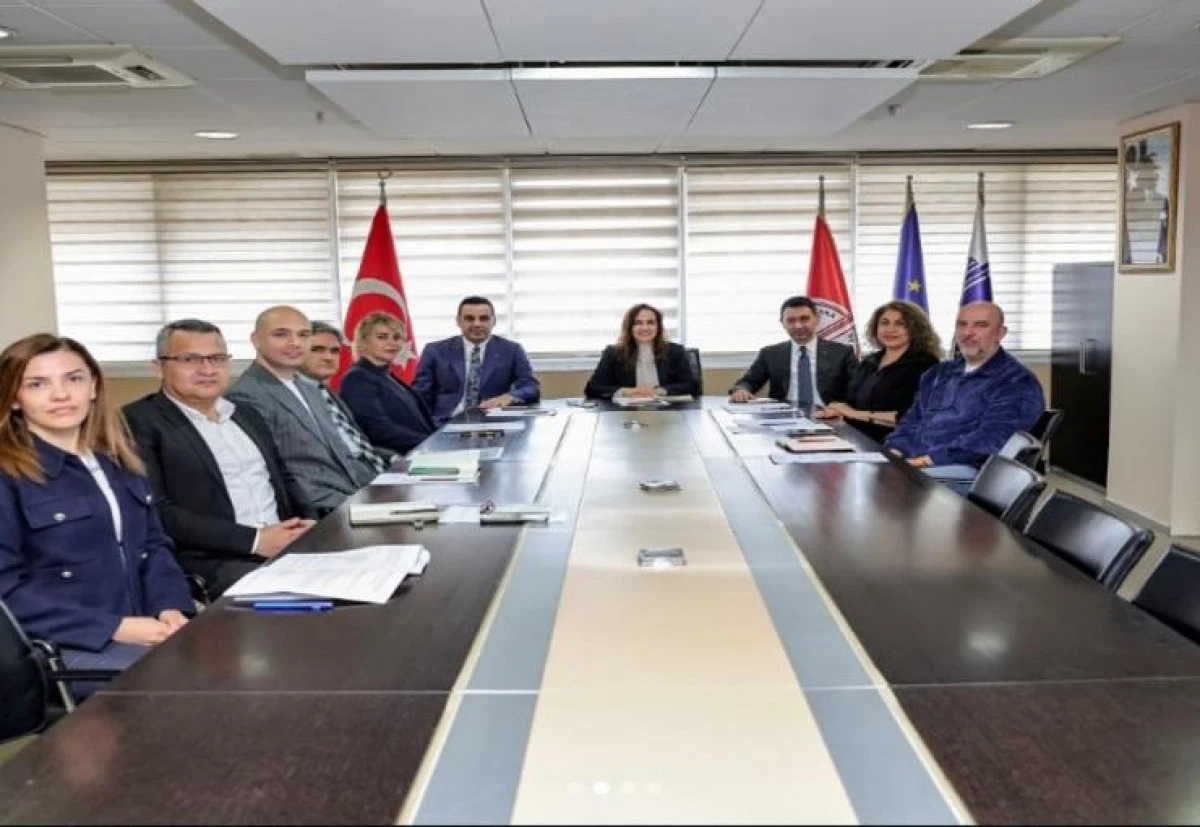 Can dostlar i&ccedil;in g&uuml;&ccedil;ler birleştiriliyor