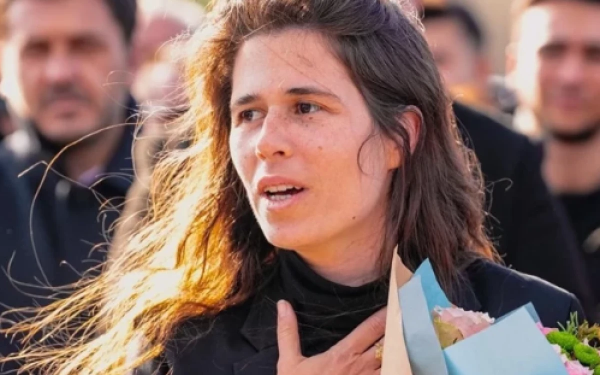 &Ccedil;eşme Belediye Başkanı Lal Denizli ifadeye &ccedil;ağrıldı