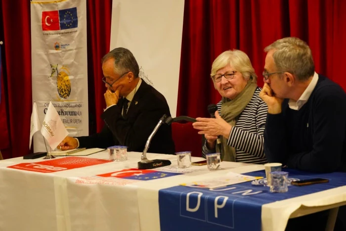 &Ccedil;eşme Belediyesi s&uuml;rd&uuml;r&uuml;lebilir tarım i&ccedil;in politika geliştirdi