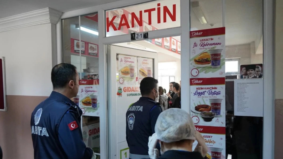 Çeşme’de market ve okul kantinlerine sıkı denetim