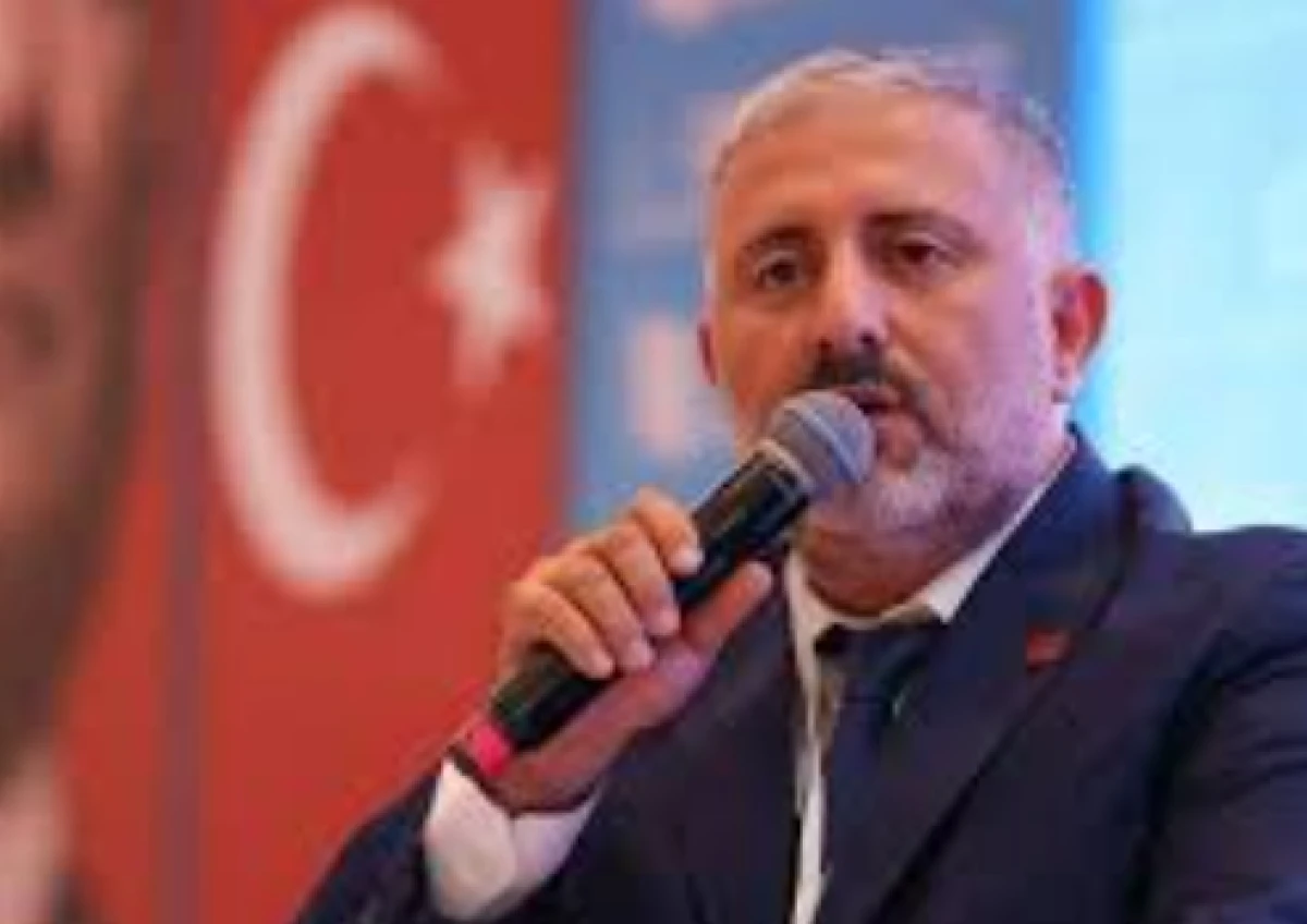 CHP Buca İl&ccedil;e Başkanı &Ccedil;ağdaş Kaya g&ouml;revden alındı