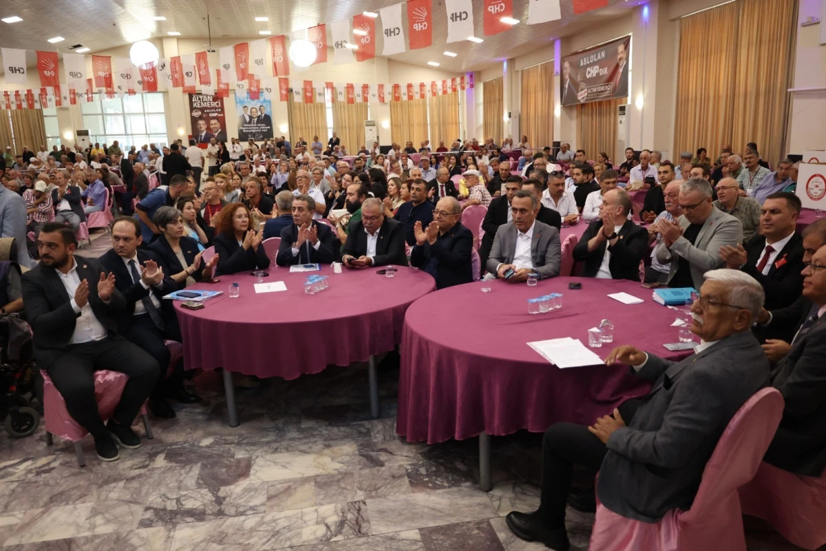 CHP Efeler'de Zafer Kaan Erçetin'in Kazandı