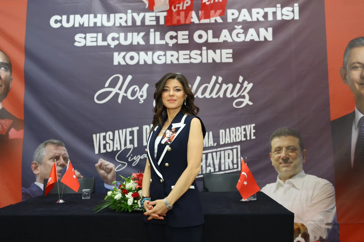 CHP Efes Selçuk’ta yönetimde kadın gücü