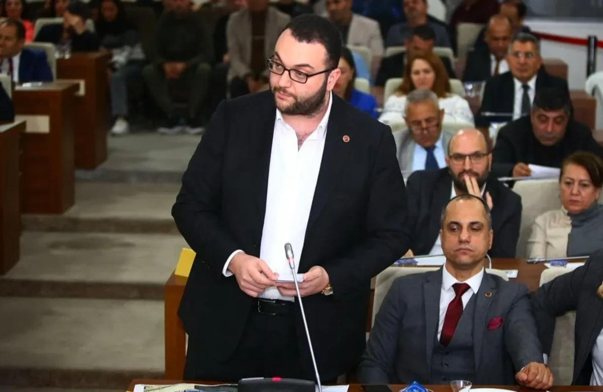CHP Karabağlar’da Tepki İstifası! Ulaş Büyükdağ: “Vicdanen Kabul Edemem”