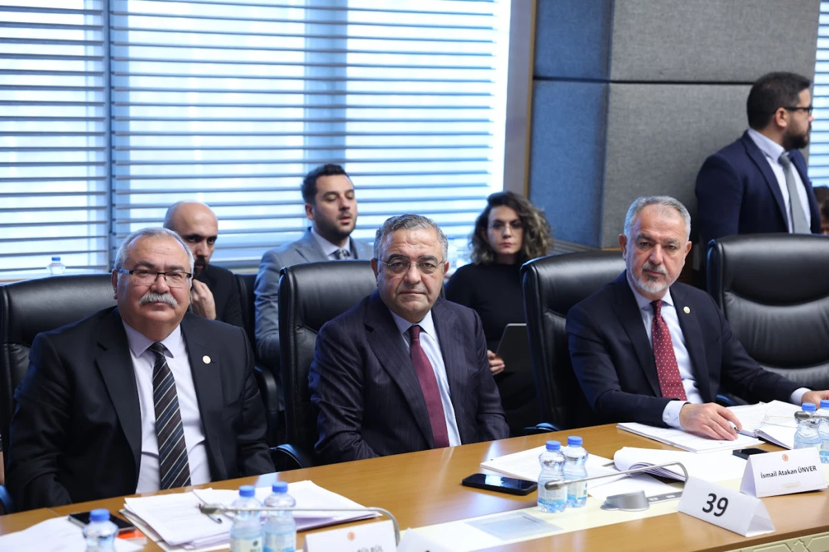 CHP'li Bülbül 11.yargı paketindeki yokları anlattı