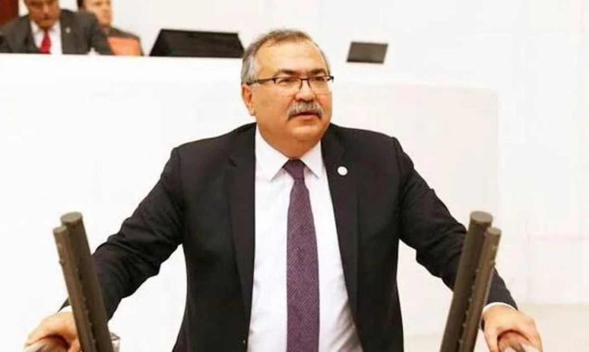 CHP'li B&uuml;lb&uuml;l'den AK Partili sarıbaş'a sitem