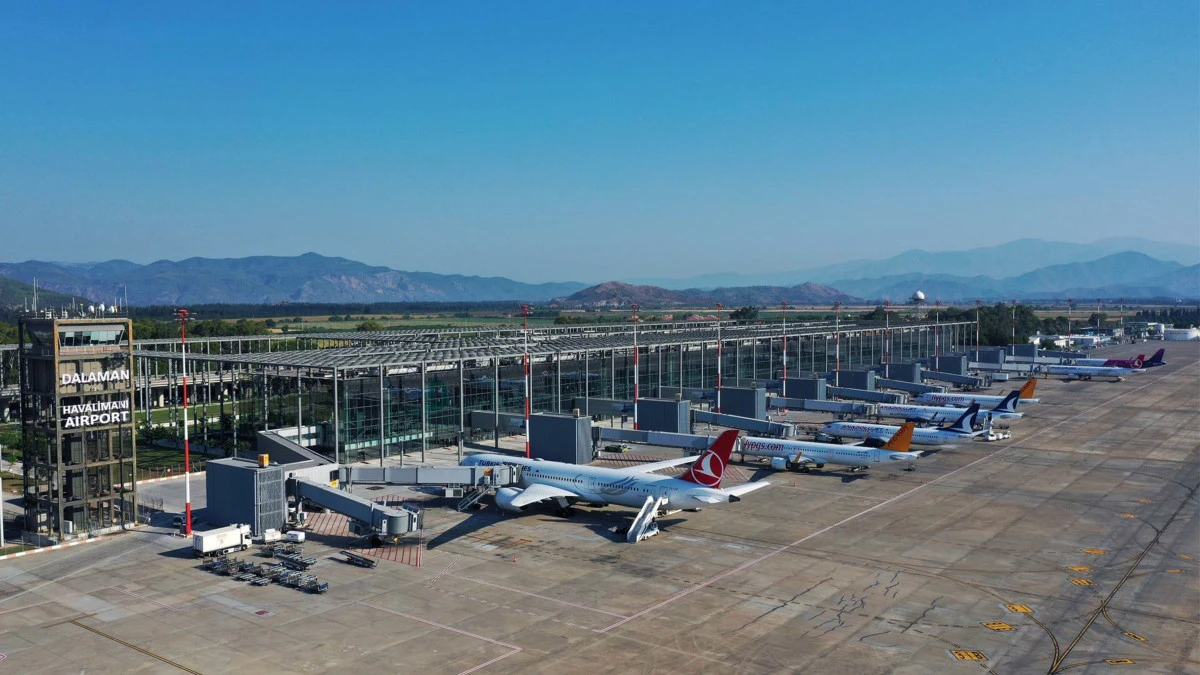 Dalaman Havalimanı yolcu sayısında zirveye yaklaştı